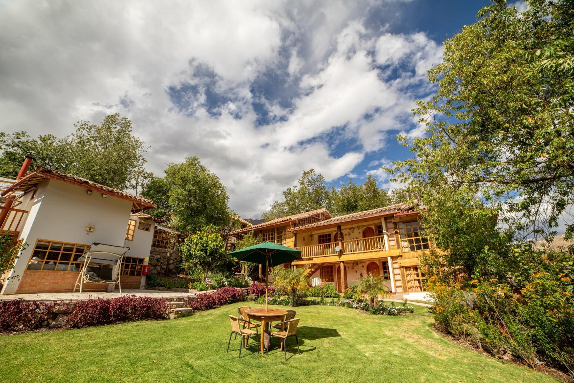 Iorana Hotel Urubamba Exterior photo
